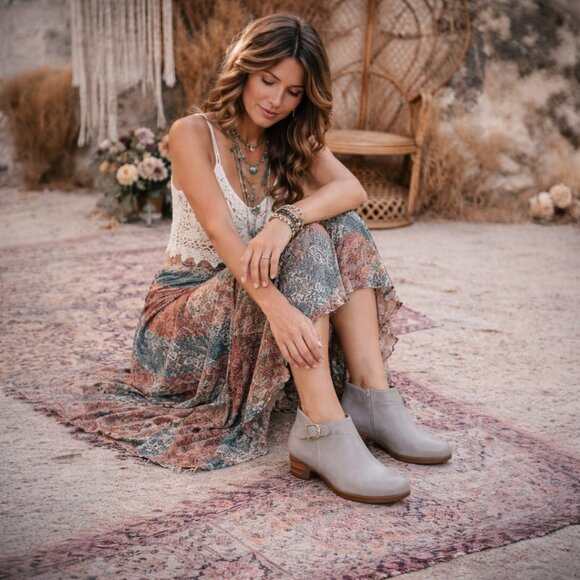 Dansko Darbie Anline Stone Grey Buckle Detail Ankle Shootie, Size 40,  US 9.5-10 - Picture 2 of 12